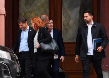 Gobernadores del PJ rechazaron la idea de Milei de revertir el Impuesto a las Ganancias: “No sería el camino adecuado”