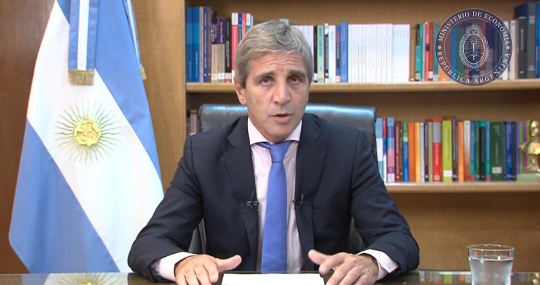 El ministro de Economía dio detalles sobre el plan económico que aplicará el gobierno de Javier Milei en el inicio de su mandato