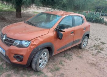 Un conductor de un automóvil se durmió al volante y terminó volcando en Ruta 92