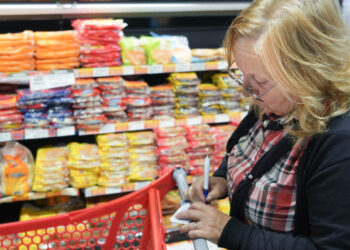 La inflación de diciembre fue del 25,5% y en 2023 acumuló un 211,4%