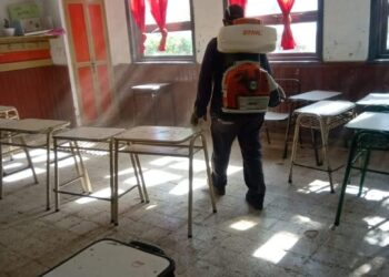 Se realizó en Los Telares la fumigación espacial de prevención contra el dengue en Barrios e Instituciones