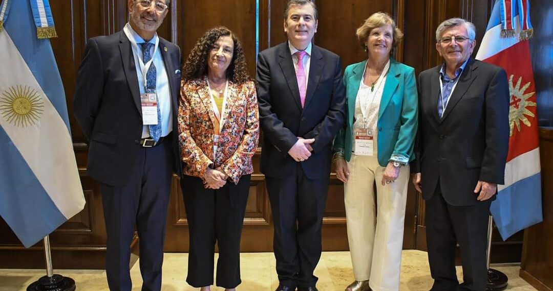 El Gobernador recibió a miembros de la Federación Argentina de Sociedades de Ginecología y Obstetricia