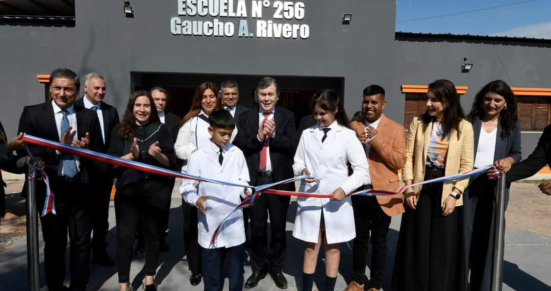 El Gobernador Gerardo Zamora inauguró importantes obras en el Dpto. Figueroa