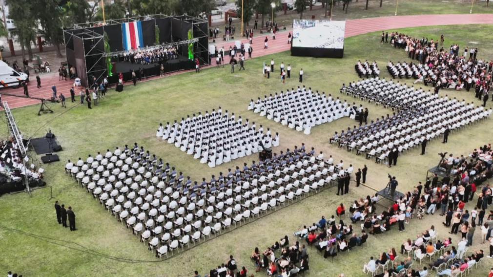 Egresaron más de 170 oficiales ayudantes de la Policía de Santiago del Estero