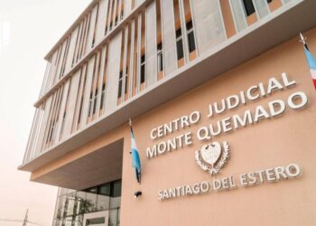 Un hombre agredió a sus hijas a cintazos y las amenazó con un cuchillo porque «no estaban barriendo la casa»