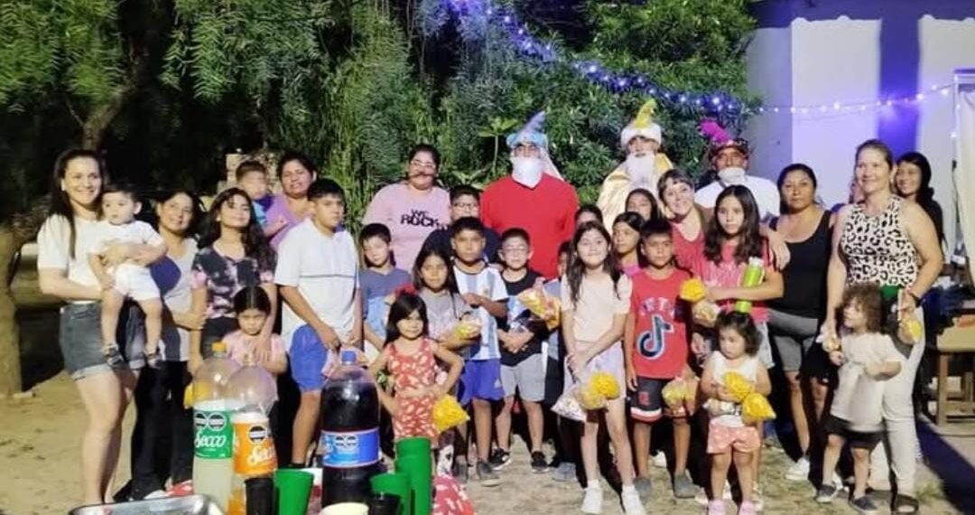 Los Reyes Magos recorrieron diferentes barrios de Los Telares