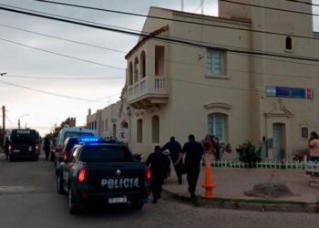 Quisieron ingresar droga a la alcaidía de Añatuya y fueron descubiertos