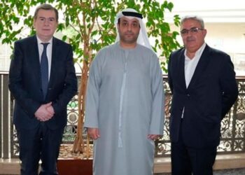 En Emiratos Árabes Unidos, Zamora gestionó inversiones para el corredor bioceánico