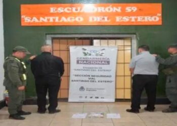 Interceptan en Santiago un ómnibus proveniente de Perú con una millonaria carga de cocaína