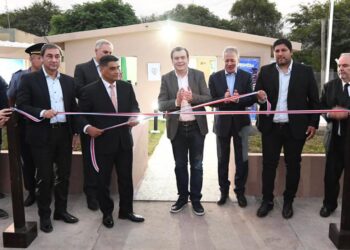 El Gobernador Dr. Gerardo Zamora inauguró obras en Gramilla