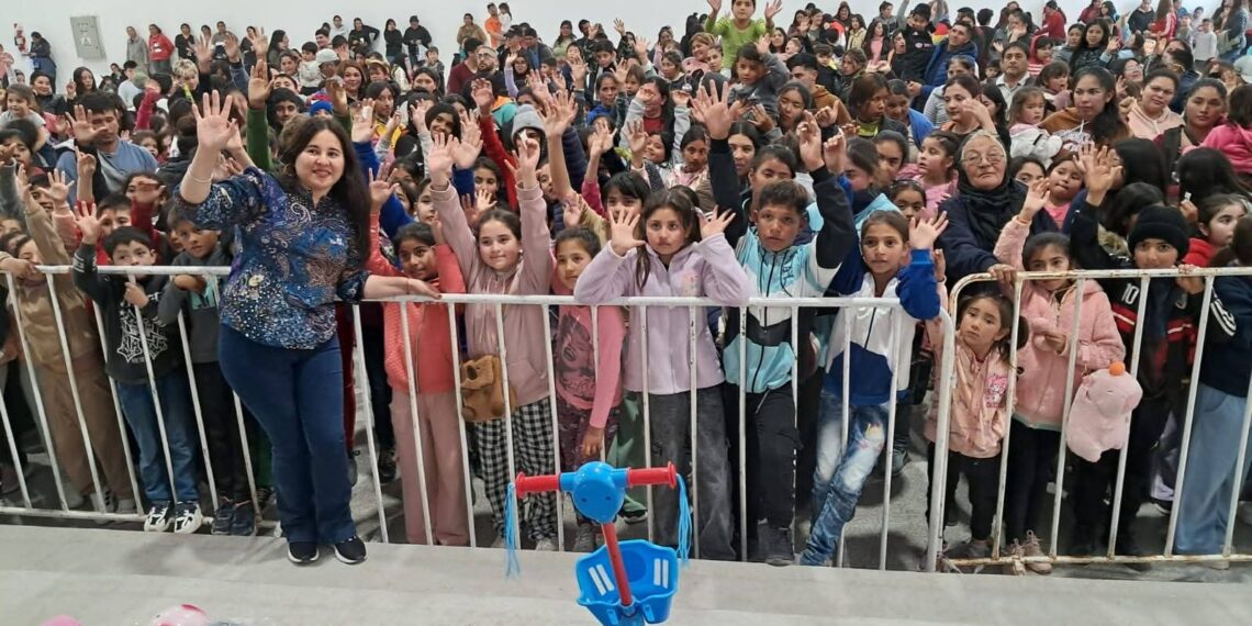 Celebraron el Día del Niño en Los Telares