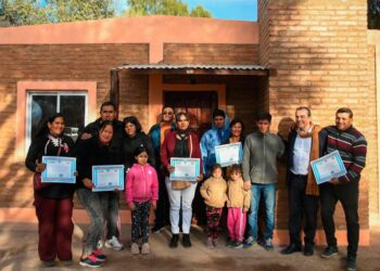Entregaron 14 viviendas sociales en el departamento Moreno