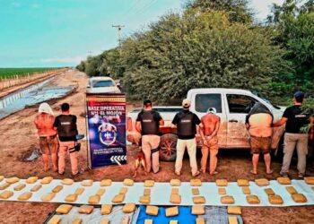 Tras una persecución, secuestran más de 113 kilos de marihuana y detienen a cinco personas