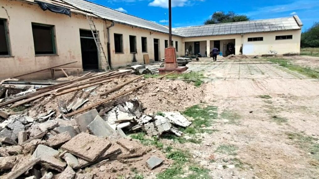 Comenzaron obra de refacción y ampliación en la Escuela N° 734 de Cerrillos