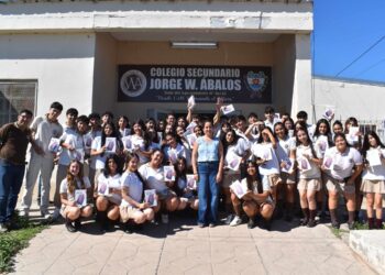 Programa Metas Digitales 2026: entrega de tablets en Los Telares