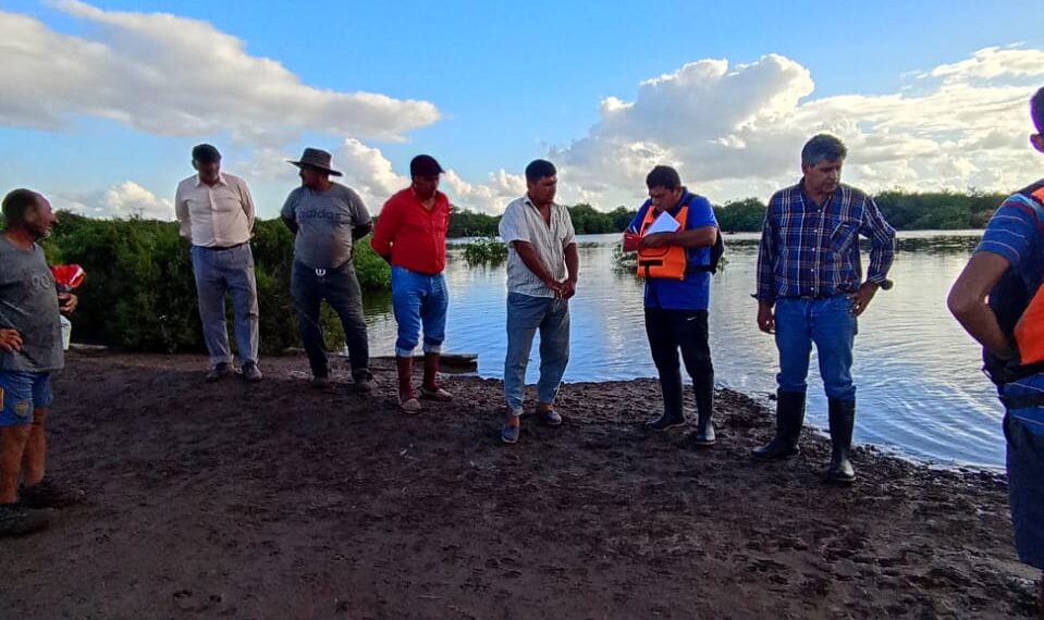 ASISTENCIA INMEDIATA PARA FAMILIAS DEL INTERIOR DEL DEPARTAMENTO SALAVINA DAMNIFICADAS POR LA CRECIDA DE LOS RIOS