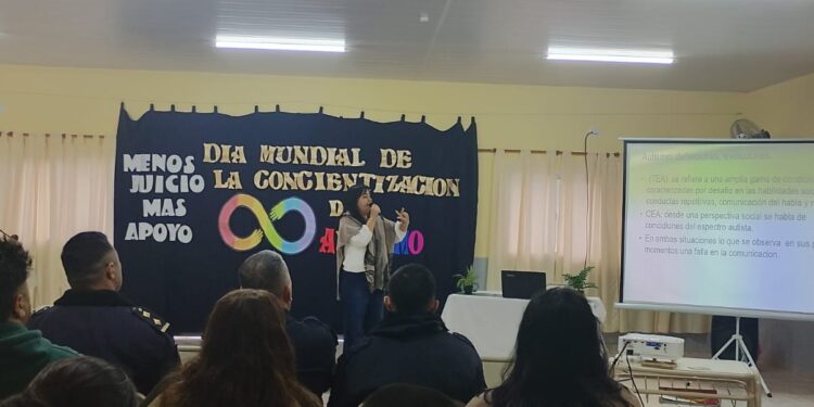 Los Telares; se llevó a cabo conversatorio en el marco del día mundial de la concienciación sobre el autismo