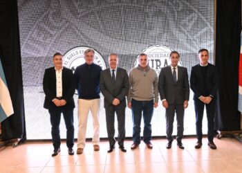 EL GOBERNADOR PARTICIPÓ DE UNA REUNIÓN CON AUTORIDADES DE LA SOCIEDAD RURAL ARGENTINA EN QUIMILÍ