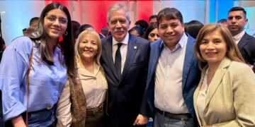 Jefes comunales acompañaron al Gobernador en el Forum